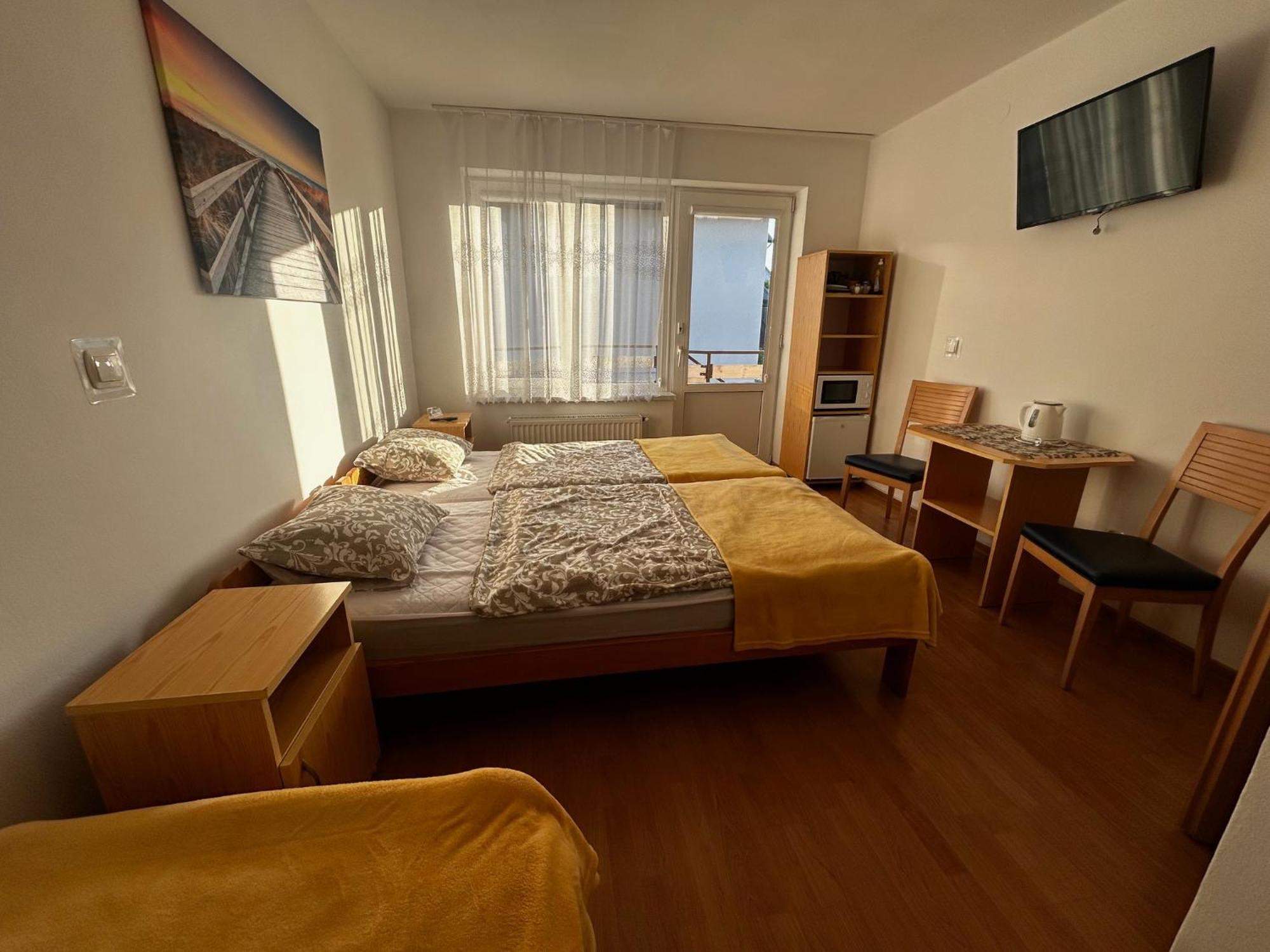 Pokoje Goscinne Zuza Wladyslawowo Exterior foto