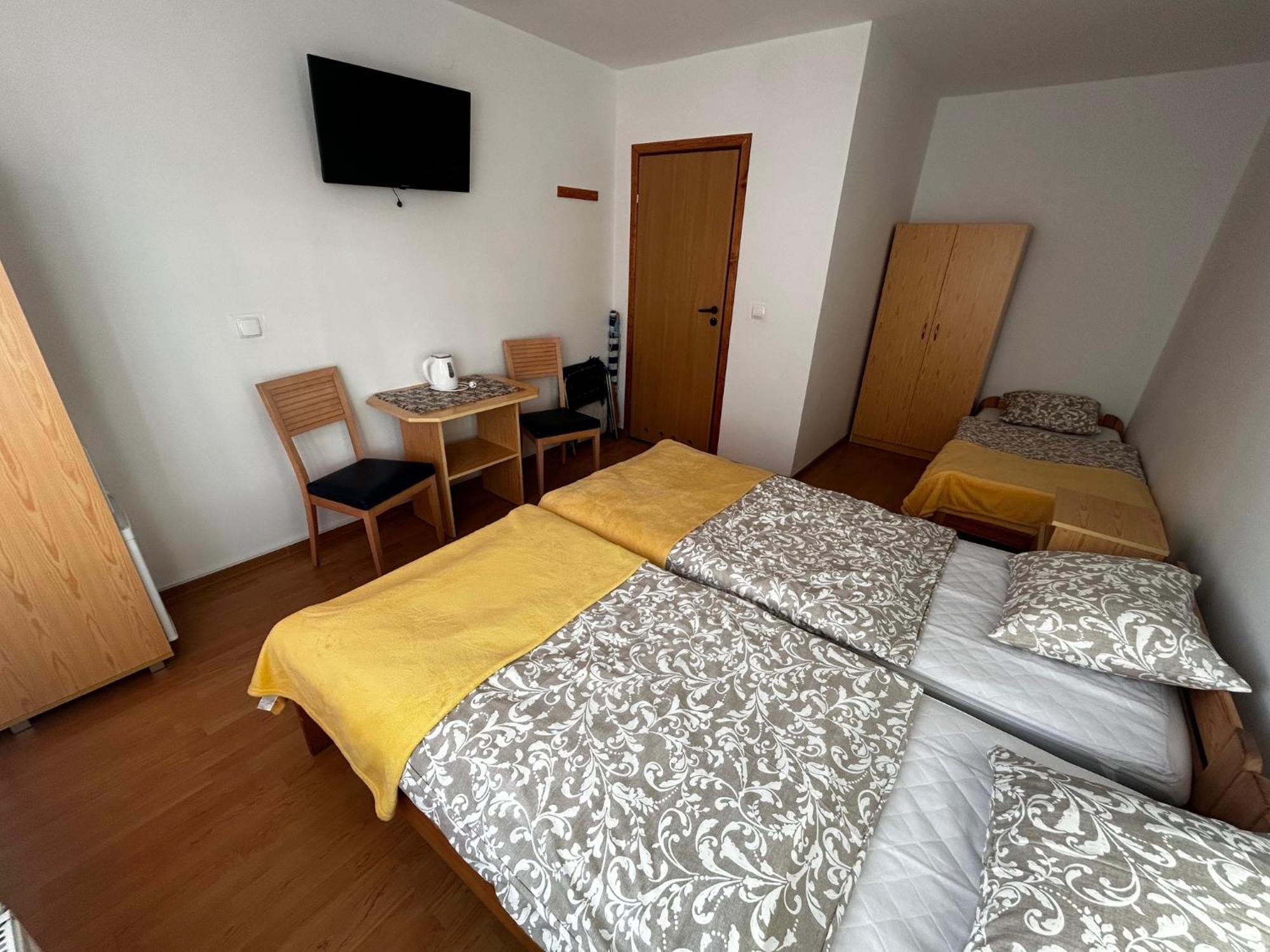 Pokoje Goscinne Zuza Wladyslawowo Exterior foto