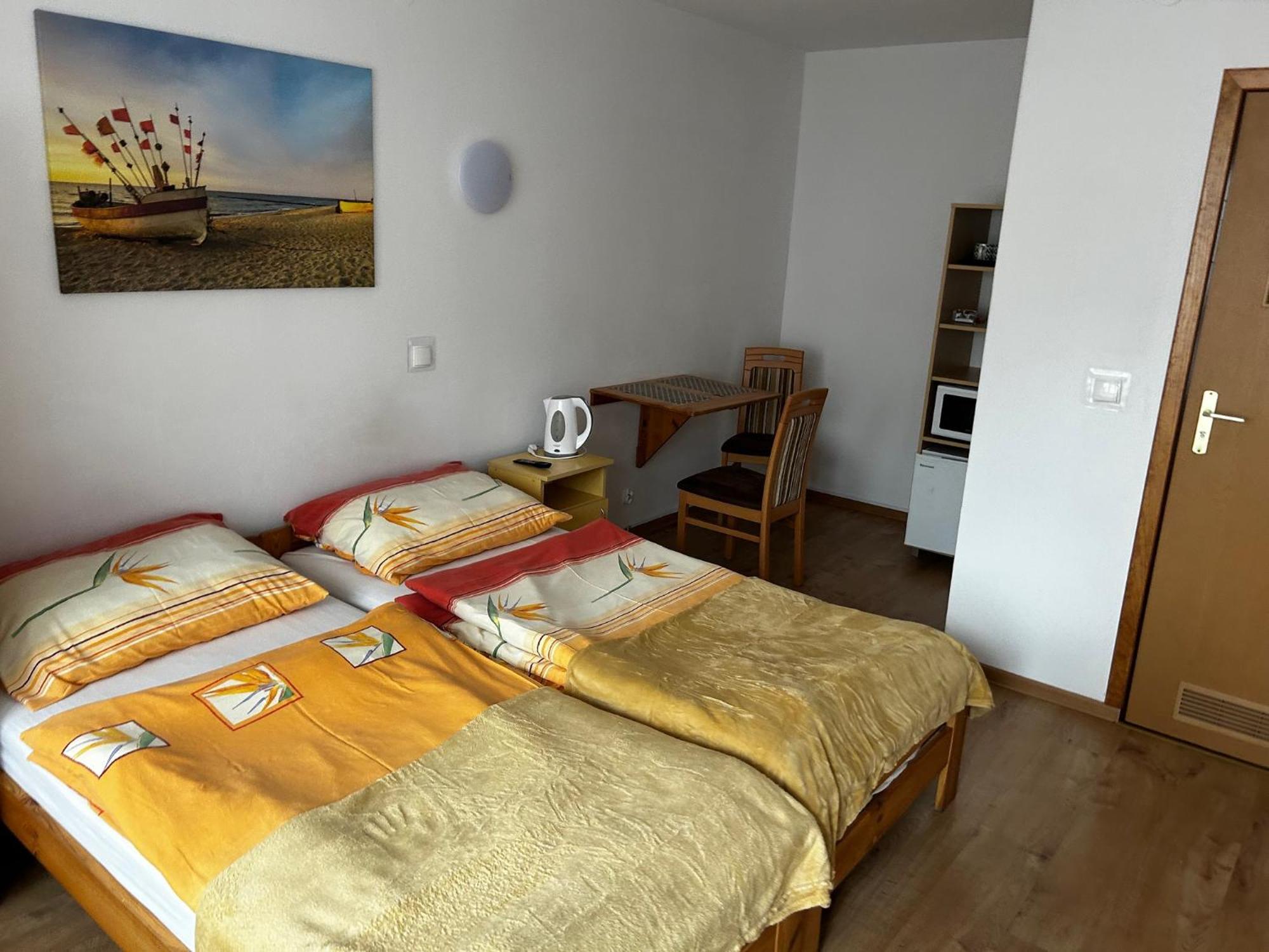 Pokoje Goscinne Zuza Wladyslawowo Exterior foto
