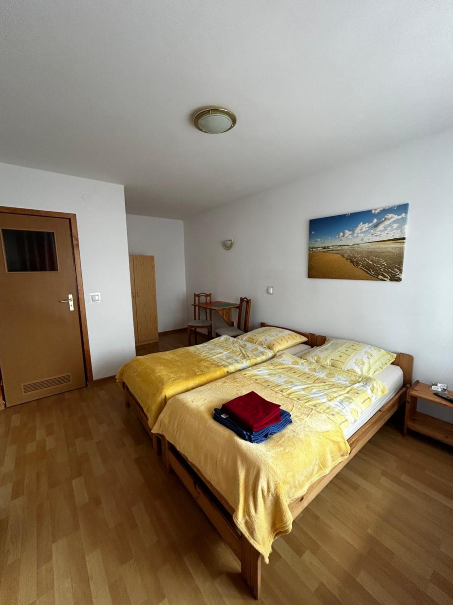 Pokoje Goscinne Zuza Wladyslawowo Exterior foto