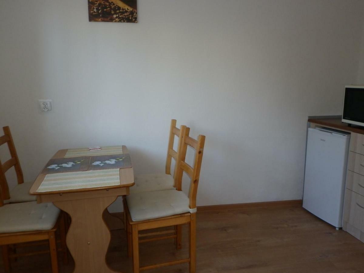 Pokoje Goscinne Zuza Wladyslawowo Exterior foto